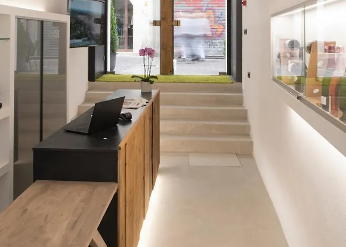 Sir Thomas Bed And 2* 博尔扎诺