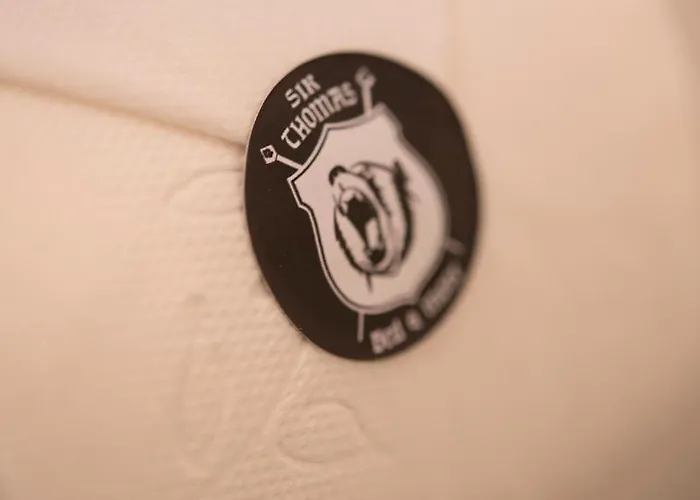 מלון Sir Thomas Bed And 2*